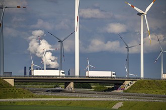 RWE Windpark Jüchen A44n, Garzweiler wind farm, at the Garzweiler opencast lignite mine, on the A44