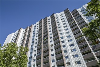 High-rise building, Lipschitzallee, Gropiusstadt, Neukölln, Berlin, Germany, Europe