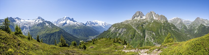 Mountain panorama with glaciated mountain peaks, Aiguille de Chardonnet with Glacier du Tour,