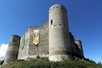 Billy. The fortress castle of the XIII Century, and its coloures banners of the houses of Hogwarts