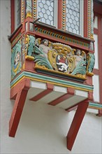 Oriel with colourful wood carvings and decorations, built in 1665, arts and crafts, Waldeerdorffer