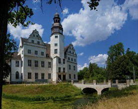 Lindenau Castle is located in the southern Brandenburg town of Lindenau in the district of