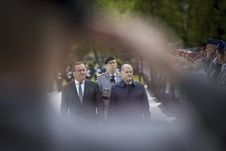 Olaf Scholz (R, SPD), Federal Chancellor, and Boris Pistorius, Federal Minister of Defence, during