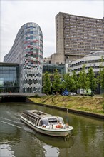 Canal, canal at Hoog Catharine shopping centre, in Utrecht, tour boat, canal tour, Netherlands