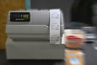 Cash register wipe image