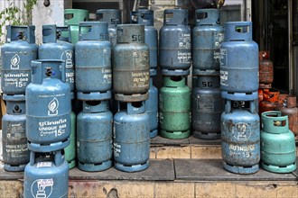 Gas cylinders