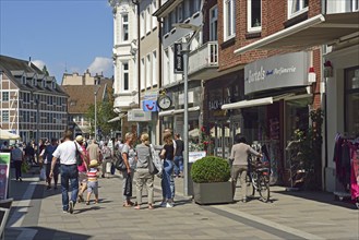 Europe, Germany, Hamburg, district Bergedorf, Sachsentor, pedestrian zone, city centre, shopping