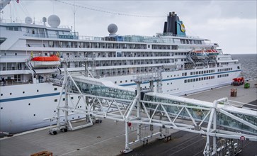 Cruise liner television spaceship Amadea at Columbuskaje, Bremerhaven, Weser estuary, Weser, North