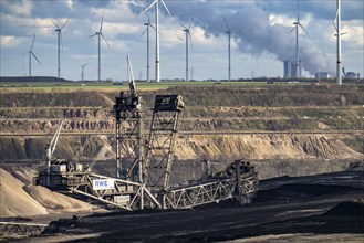 Opencast lignite mine Garzweiler 2, excavator 288, bucket wheel excavator, excavates lignite,