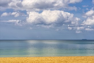 Puristic seascape near Ko Lanta, beach, beach holiday, sea, ocean, nature, force of nature, natural