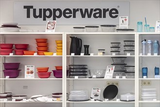 The Tupperware party is over. The plastic bowl manufacturer Tupperware has gone bust. The company