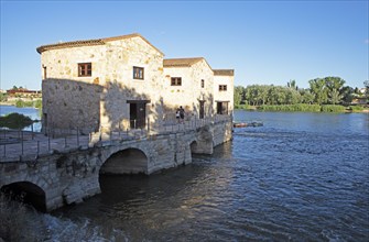 Aceñas de Olivares or water mills on the Rio Duero, Zamora, province of Zamora, Castile and Leon,