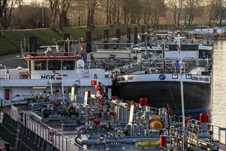 Tankers, tankers for liquids, chemicals, crude oil products, moored in the harbour canal, of the