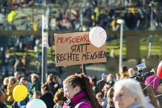 Slogans against right-wing extremism on balloons, demonstration against right-wing extremism,