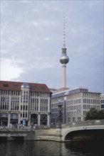 Reading by Ulrike C. Tscharre and live music at the Kolonnaden Bar on Museum Island in Berlin,