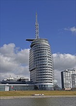 Europe, Germany, Bremen, Bremerhaven, Atlantic Hotel Sail-City on the Weser, height 140 m, viewing