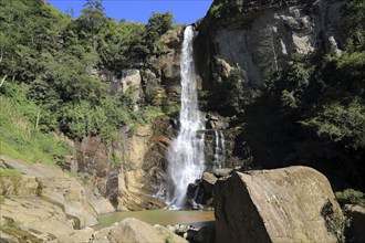 Waterfalls on Ramboda Oya river, Ramboda, Nuwara Eliya, Central Province, Sri Lanka, Asia