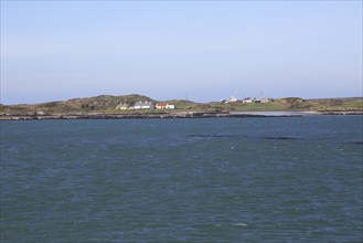 Houses on Hare Island, Roaringwater Bay, County Cork, Ireland, Irish Republic, Europe