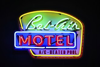 Illuminated advertising Bel-Air Motel