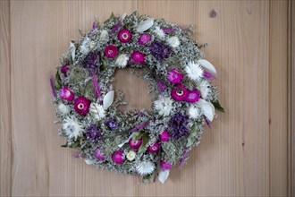 Door wreath, Hotel Servus Gelting, Upper Bavaria, Bavaria, Germany, Europe