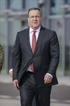 Federal Defence Minister Boris Pistorius, SPD, and the Inspector of the Army, Lieutenant General