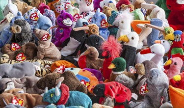 Pile of collectable Beanie Baby soft stuffed toys