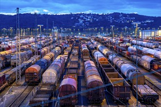 The Hagen-Vorhalle marshalling yard, one of the 9 largest in Germany, is located on the