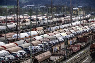 The Hagen-Vorhalle marshalling yard, one of the 9 largest in Germany, is located on the