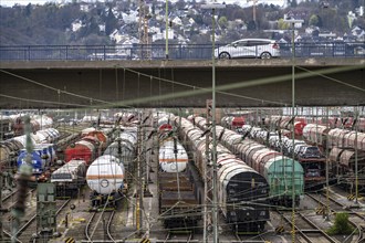 The Hagen-Vorhalle marshalling yard, one of the 9 largest in Germany, is located on the