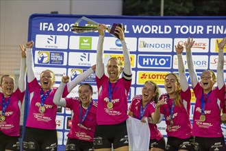 Fistball (woman) : TSV Dennach against TV Jahn Schneverdingen (IFA 2024 Fistball World Tour Finals