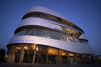 Mercedes-Benz Museum, evening atmosphere, Stuttgart, Baden-Württemberg, Germany, Europe