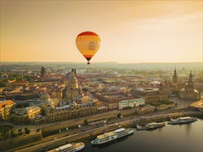 Historic Old Town with sights, Church of Our Lady, Brühl's Terrace, Terrassenufer, Elbe, steamboats