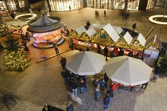 Christmas market on the station forecourt, night shot, Elberfeld, Wuppertal, North