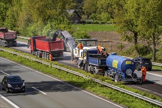 Motorway construction site on the A3 between Hünxe and Emmerich, in both directions, near Rees,