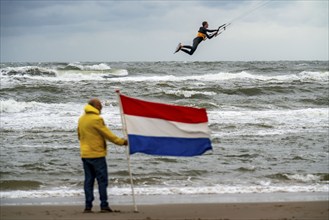 Hoek tot Helder, the longest downwind kite trip race in the world, 130 kilometres in one day along