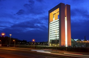 Innovatoren high-rise, in Venlo, on the A73 motorway used by the Province of Limburg and the