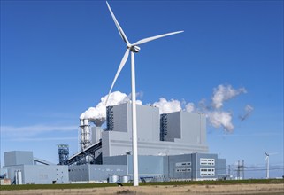 RWE coal-fired power plant Eemshavencentrale, in the seaport of Eemshaven, operator RWE Power, wind