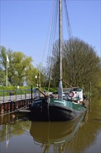 Europe, Germany, Lower Saxony, Altes Land, Jork-Borstel, Old Harbour, Ewer Annemarie, Hamburg,