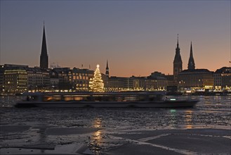 Europe, Germany, Hamburg, City, Inner Alster Lake, ice, Lichtertanne, night shot, city panorama,