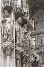 Sculptures of saints on the Gothic entrance portal, 1385-1415, Regensburg St Peter's Cathedral,