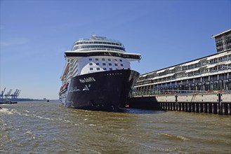 Europe, Germany, Hamburg, Elbe, Cruise Centre Altona, Passenger ship, Mein Schiff 6, Hamburg,