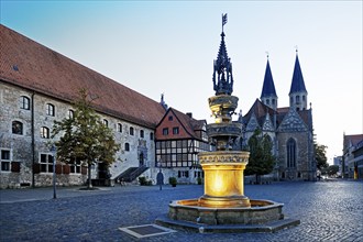 Old Town Market in the evening, the central square of the old town centre, Traditionsinsel,