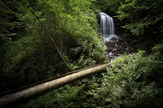 Discharge of waterfall on water pipe, bridge, Schenner Waalweg, Neuwaal, stream, long exposure,