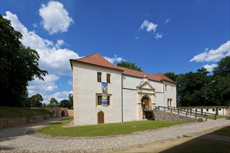 The Senftenberg Castle and Fortress Museum is housed in the Senftenberg Castle building