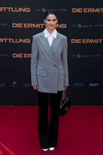 Lisa Tomaschewsky, DIE ERMITTLUNG, Photo call on the red carpet for the Berlin premiere at ZOO