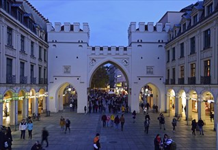 Europe, Germany, Bavaria, Munich, City, Stachus, Karlstor, view into Neuhauser Straße, shopping