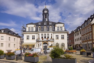 Schwarzenberg/Erzgeb. is a large district town in the Erzgebirge district of Saxony. Built in the