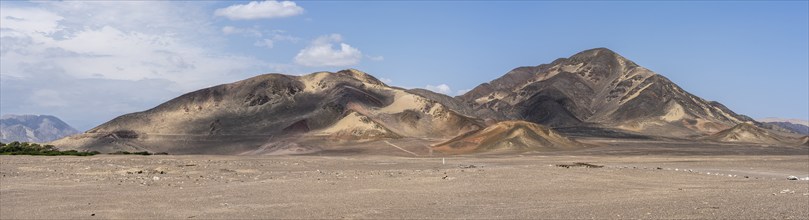 Chauchilla Cemetery, Nazca, Peru, South America