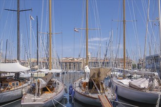 Sailboats anchored in the Old Harbour, Marseille, Départements Bouches-du-Rhône,