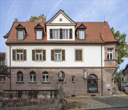 Historic residential and commercial building, built in 1663, renovated in 1913, Laufamholzstraße 5,